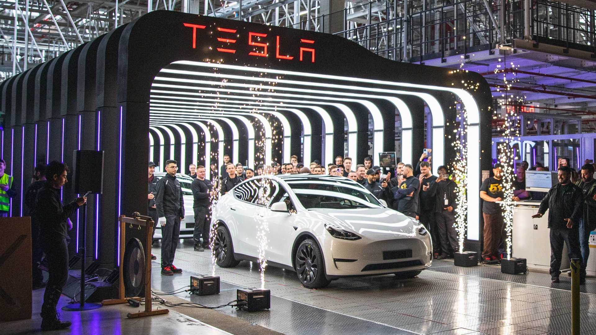 Tesla Giga Berlin hits 5,000 Model Y builds/week (March 25, 2023)