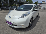 Nissan_Leaf_(mit_Batterie)_Tekna_30_kWh_Leder_Navi_Gebraucht