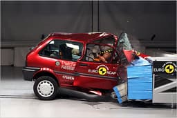 20 Jahre EuroNCAP-Crashtest: Es begann mit einem Rover-Desaster 20 Jahre EuroNCAP-Crashtest: Es begann mit einem Rover-Desaster