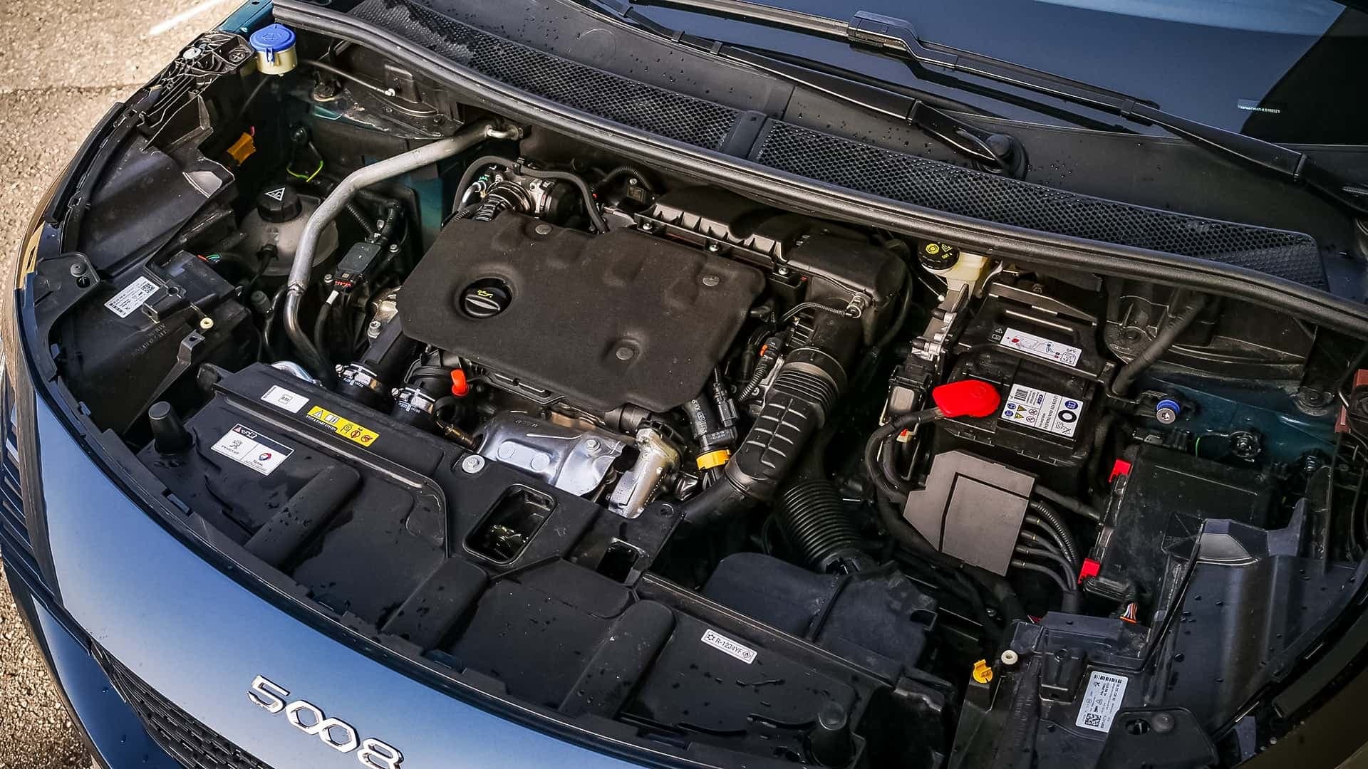 1.5 BlueHDi-Motor im Peugeot 5008 (2021) 1.5 BlueHDi-Motor im Peugeot 5008 (2021)